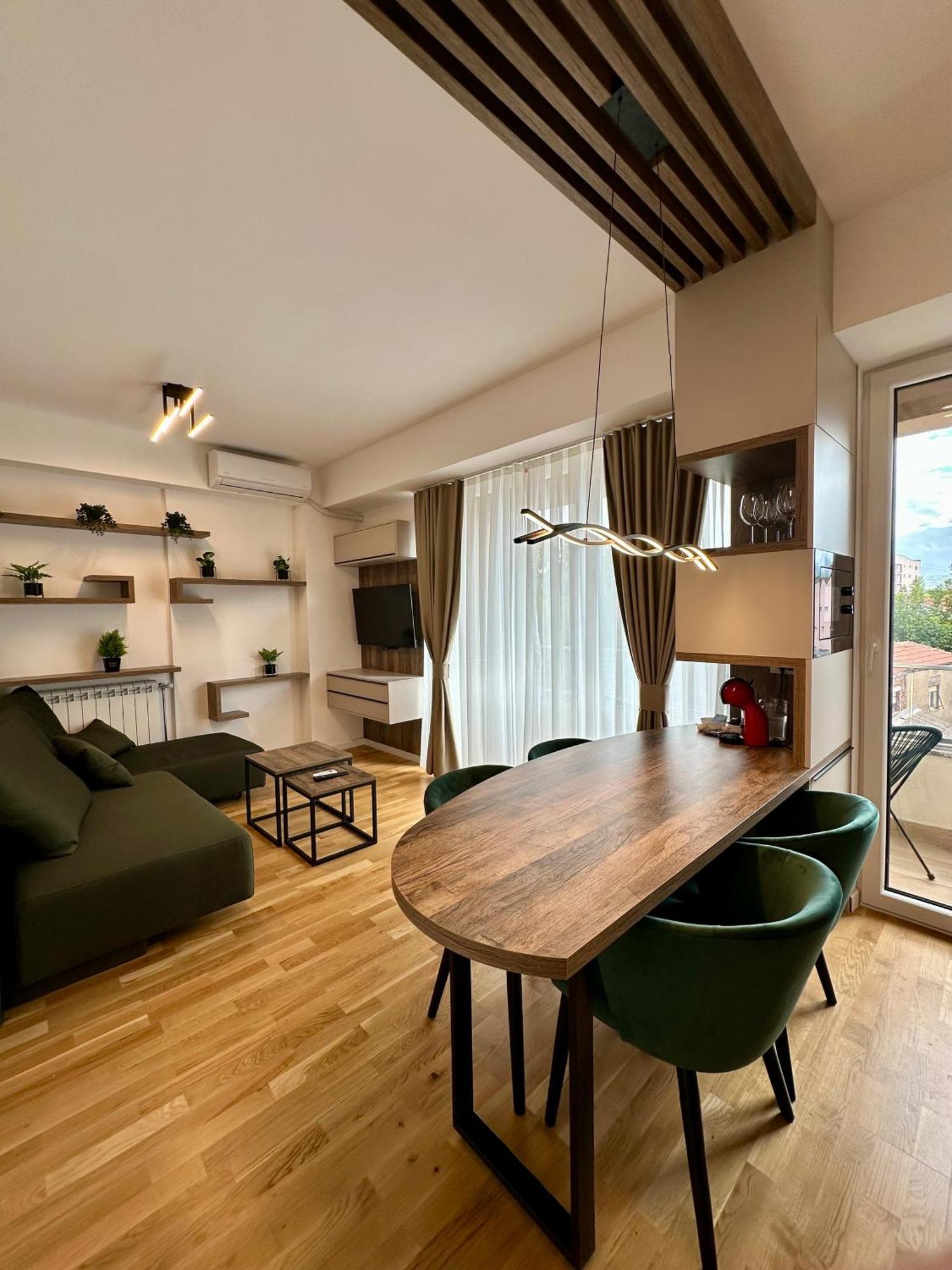 Downtown Riverside Apartments Skopje Zewnętrze zdjęcie
