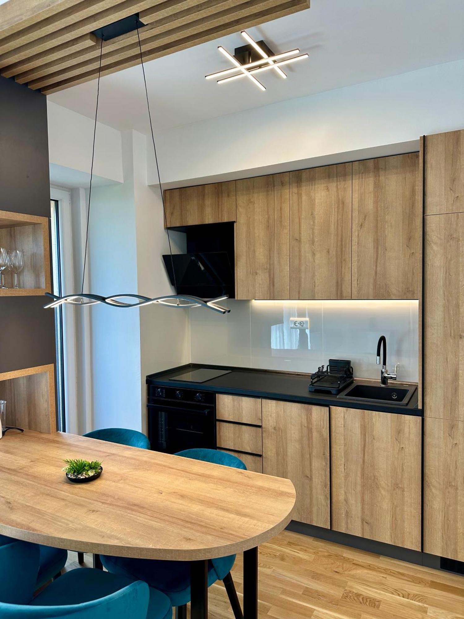 Downtown Riverside Apartments Skopje Zewnętrze zdjęcie