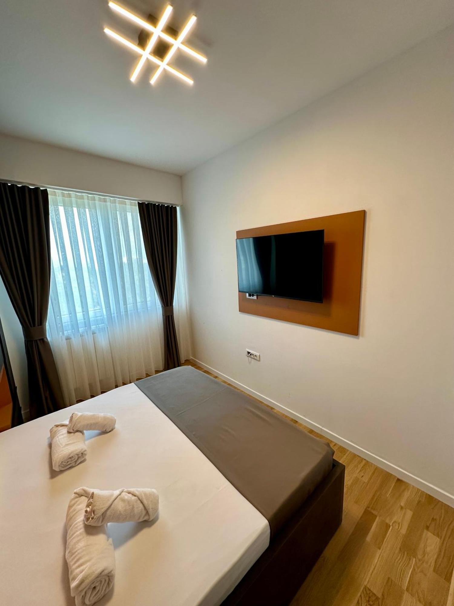 Downtown Riverside Apartments Skopje Zewnętrze zdjęcie
