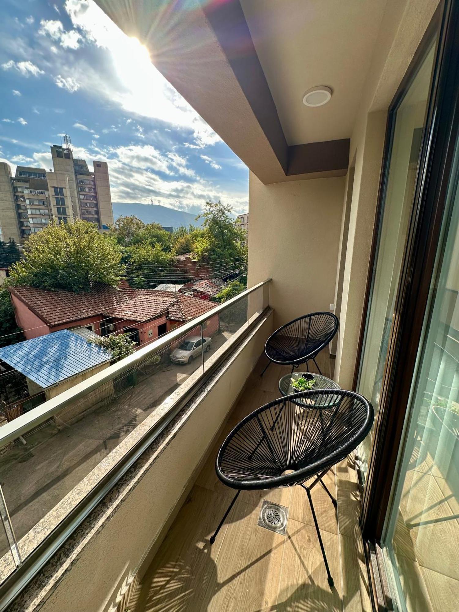 Downtown Riverside Apartments Skopje Zewnętrze zdjęcie