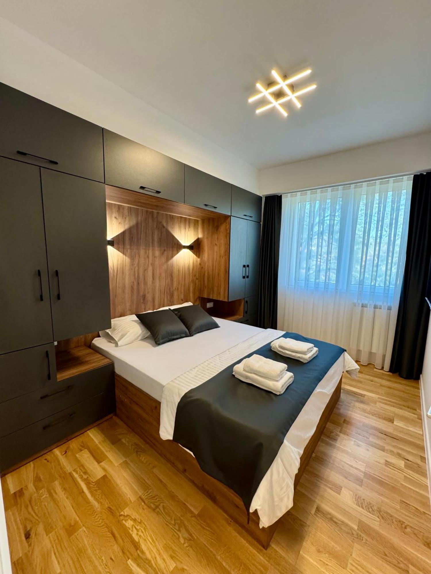 Downtown Riverside Apartments Skopje Zewnętrze zdjęcie