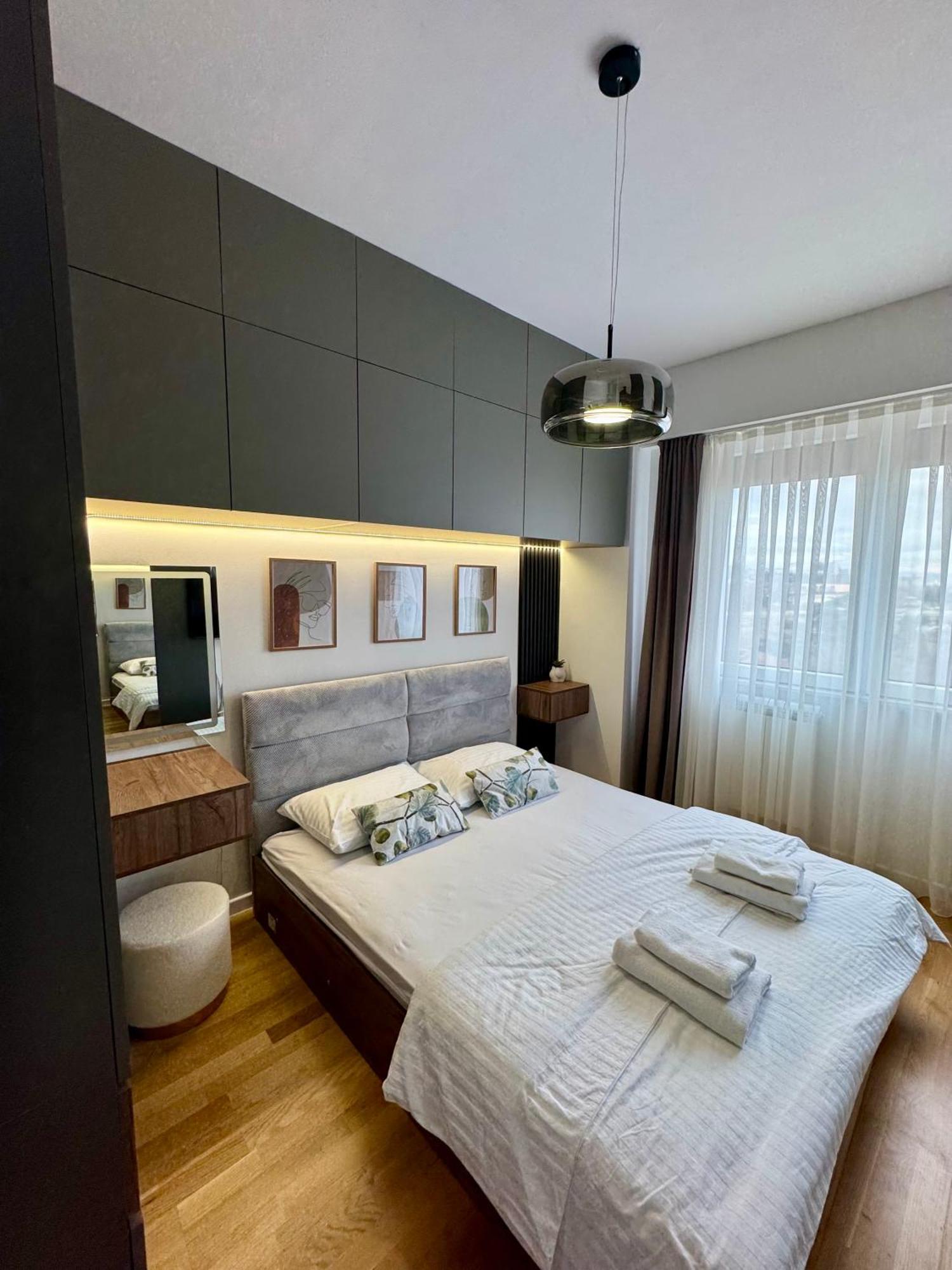Downtown Riverside Apartments Skopje Zewnętrze zdjęcie