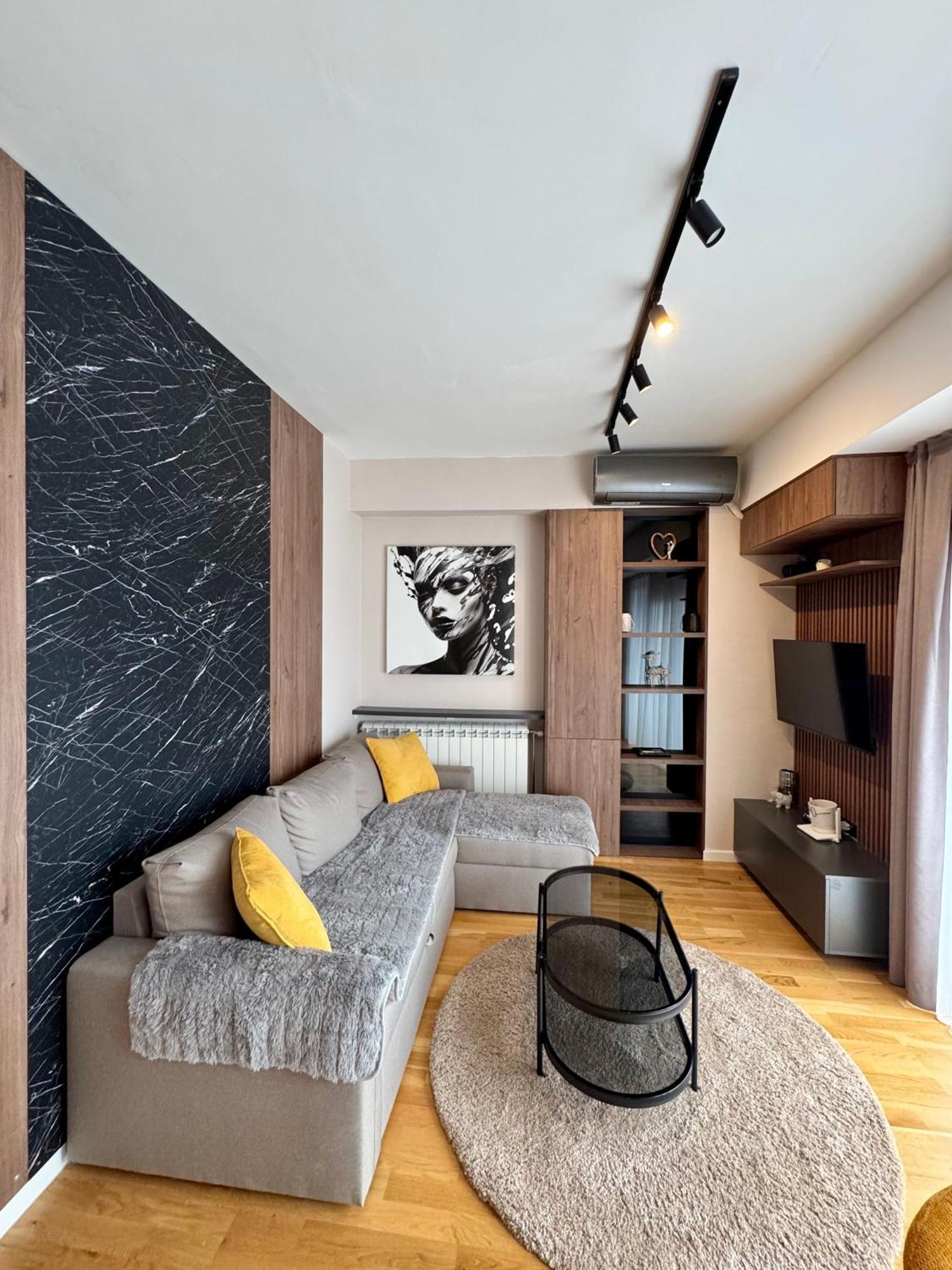 Downtown Riverside Apartments Skopje Zewnętrze zdjęcie