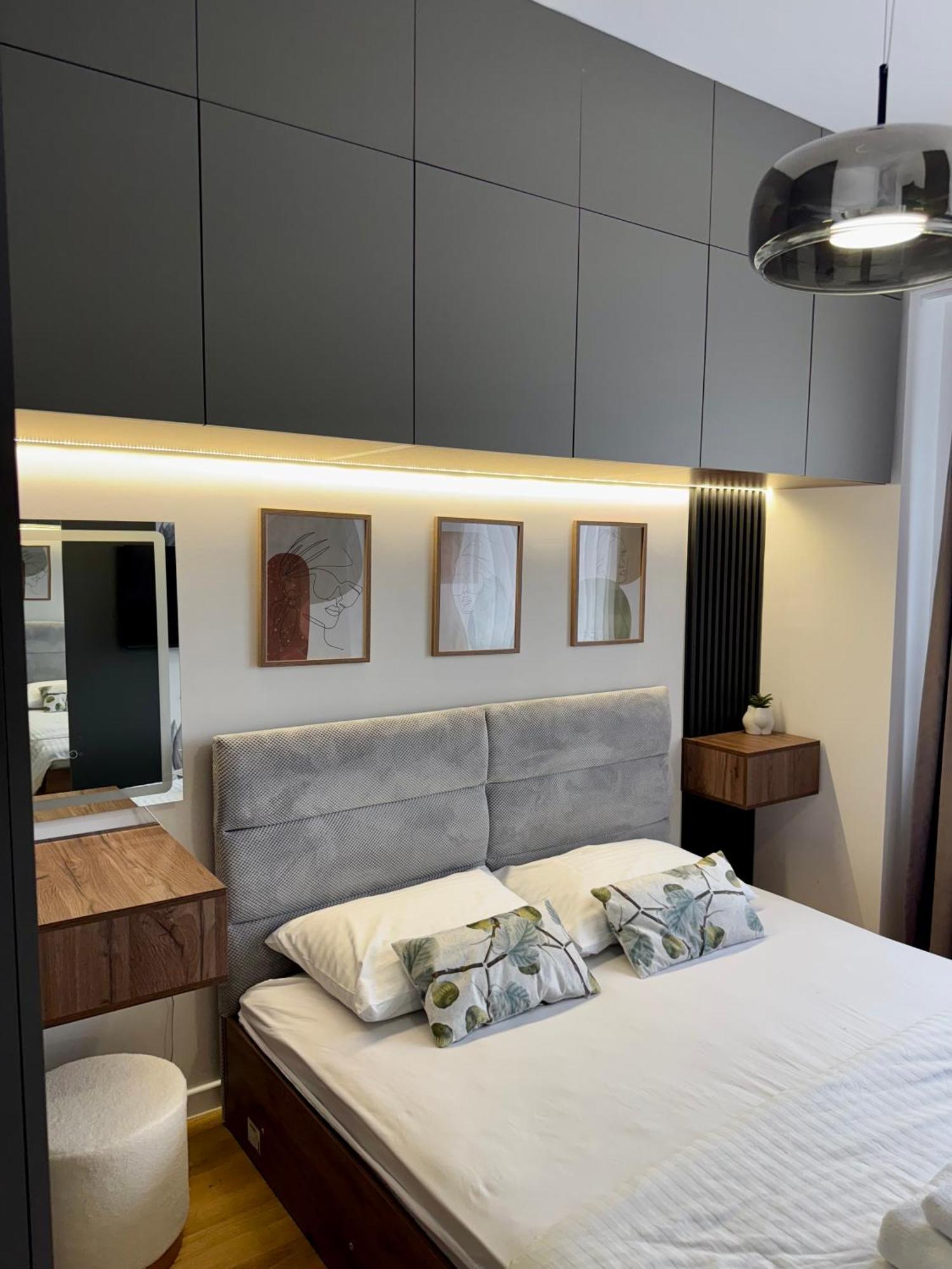 Downtown Riverside Apartments Skopje Zewnętrze zdjęcie