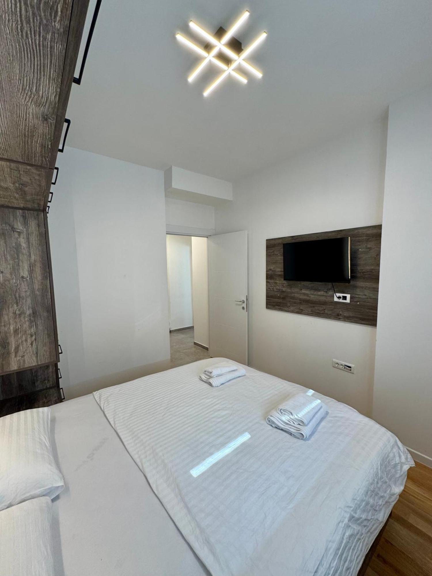 Downtown Riverside Apartments Skopje Zewnętrze zdjęcie
